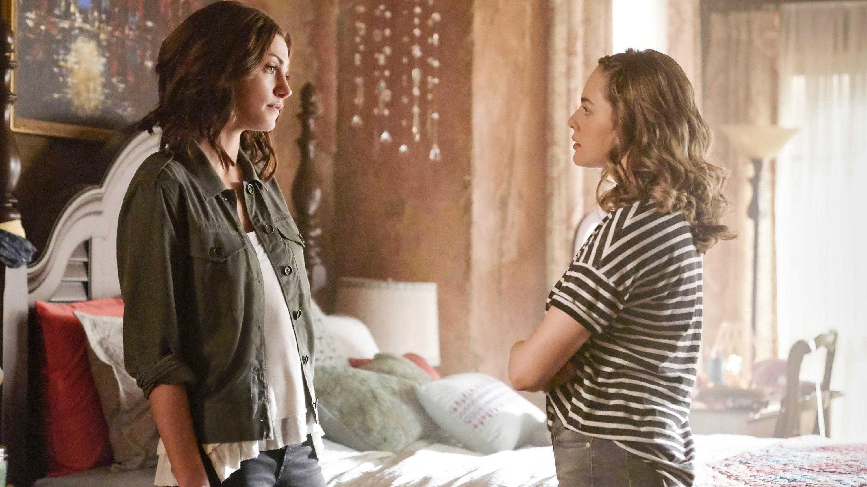 Кадр из сериала Древние 1 сезон