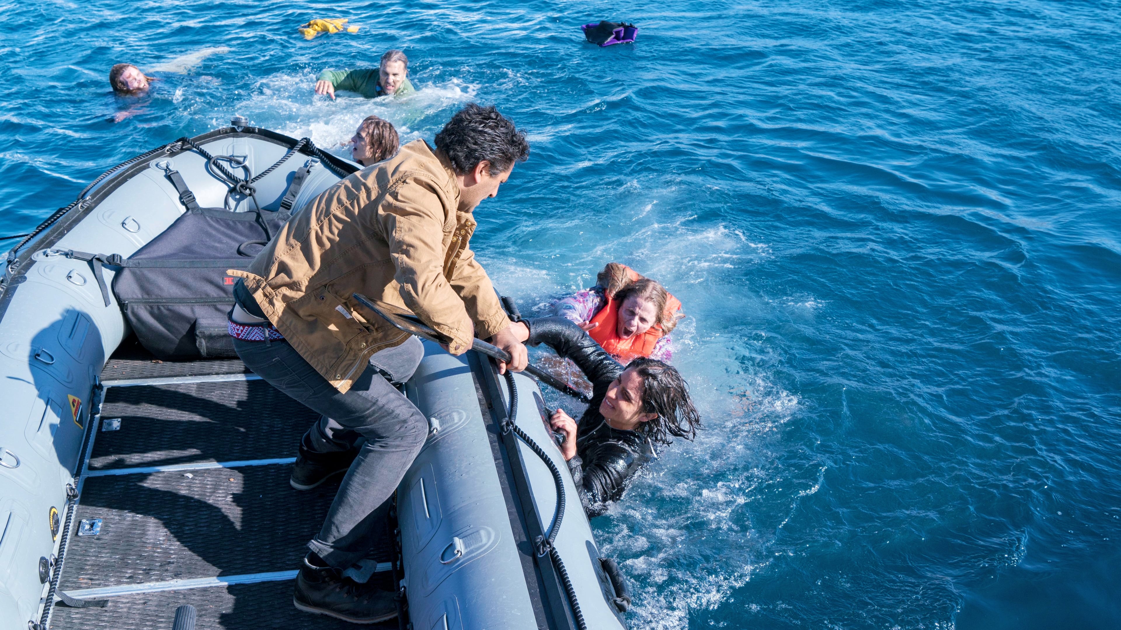 Кадр из сериала Бойтесь ходячих мертвецов 1 сезон