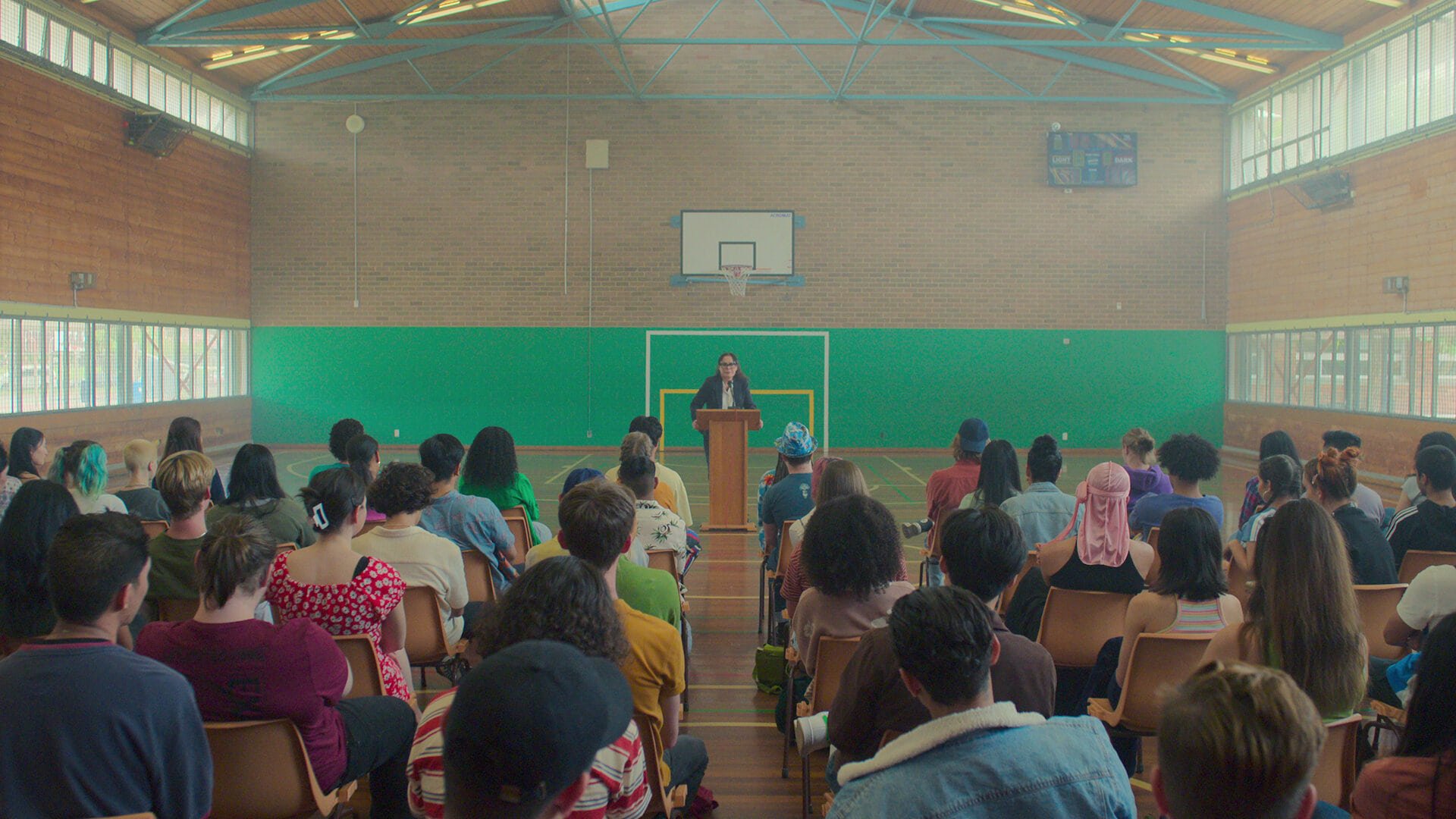 Школа разбитых сердец 1 сезон 1 серия