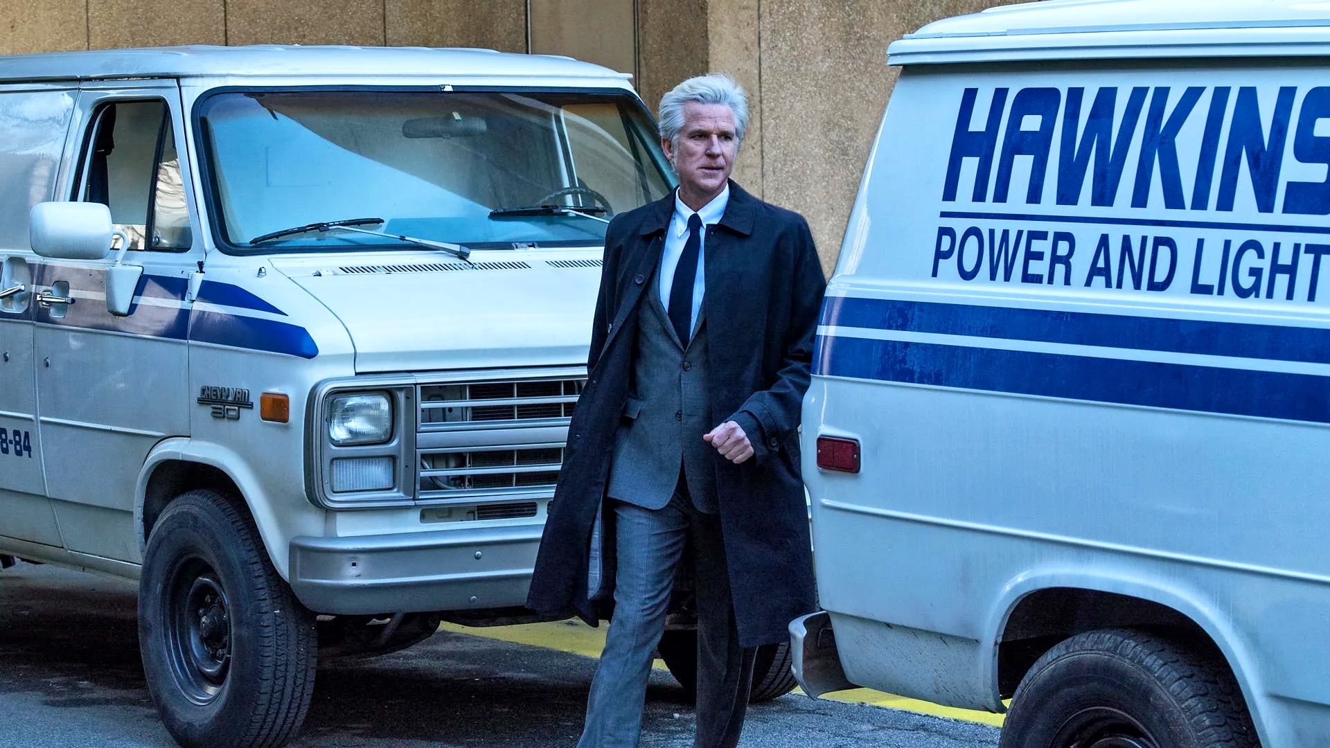 Кадр из сериала Очень странные дела 1 сезон